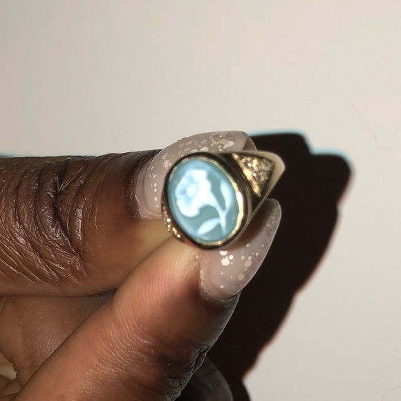 Jacque Aiche Carved Rose Small Ring - Picture 3 of 4